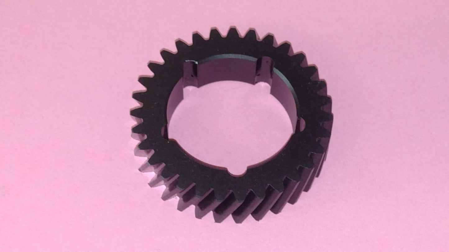 INGRANAGGIO BERKEL MOD. AV35 Ø EST mm 63 Ø INT.mm 40 Z 31 PARASTRAPPI 5 Ømm