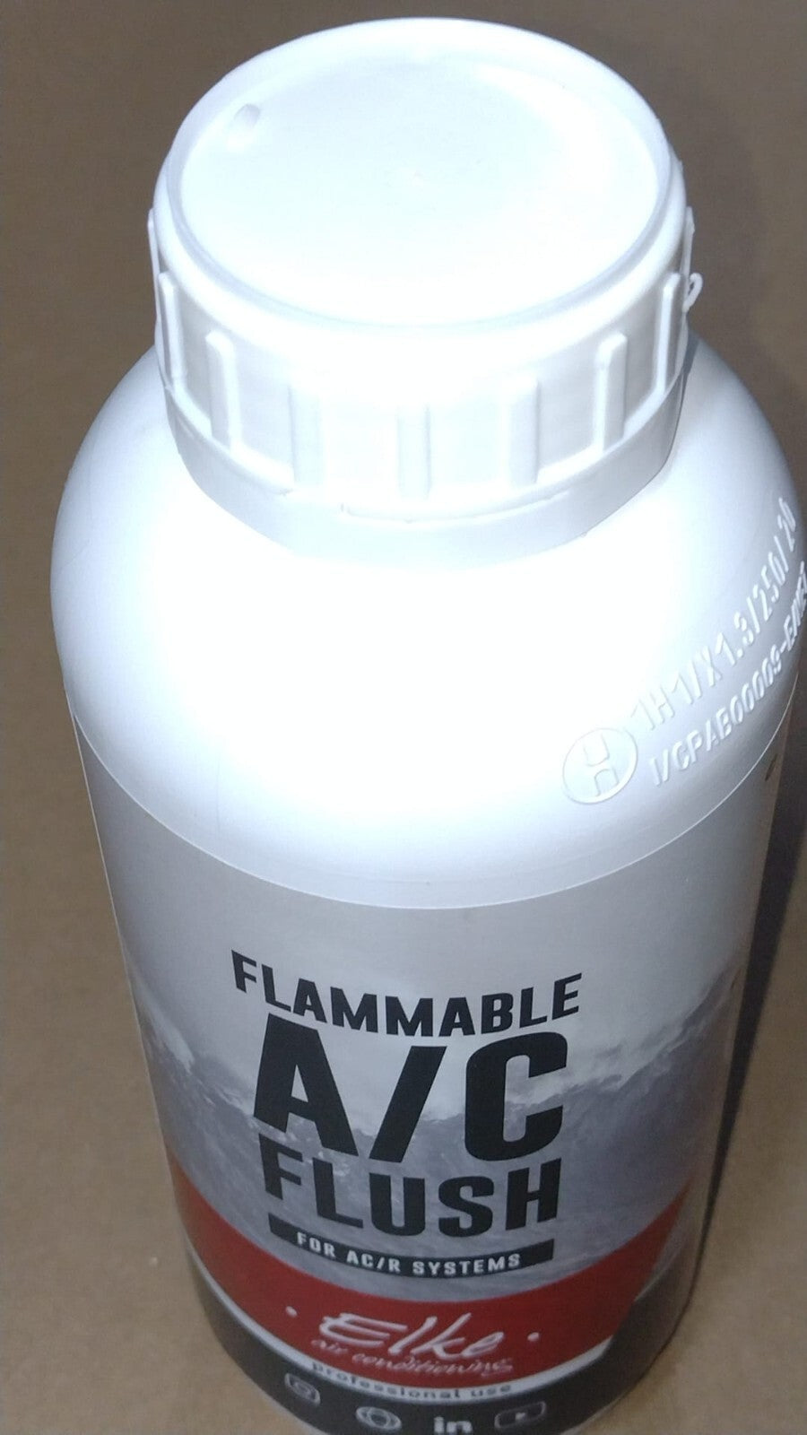 LIQUIDO LAVAGGIO IMPIANTI INFIAMMABILE 1lt ELKE A/C FLUSH FOR AC/R SYSTEMS