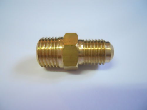 RACCORDO PER POMPE DI VUOTO 1/4 SAE X 1/4NPT OTTONE