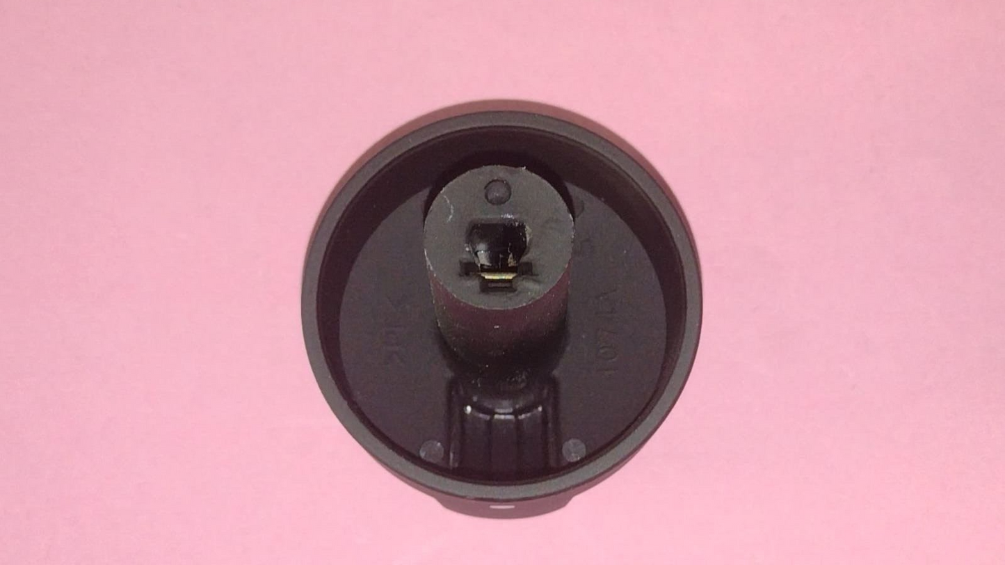MANOPOLA CUCINA TECNOGAS 326260700 96/P3 NERO SOFT R/A S/IND.