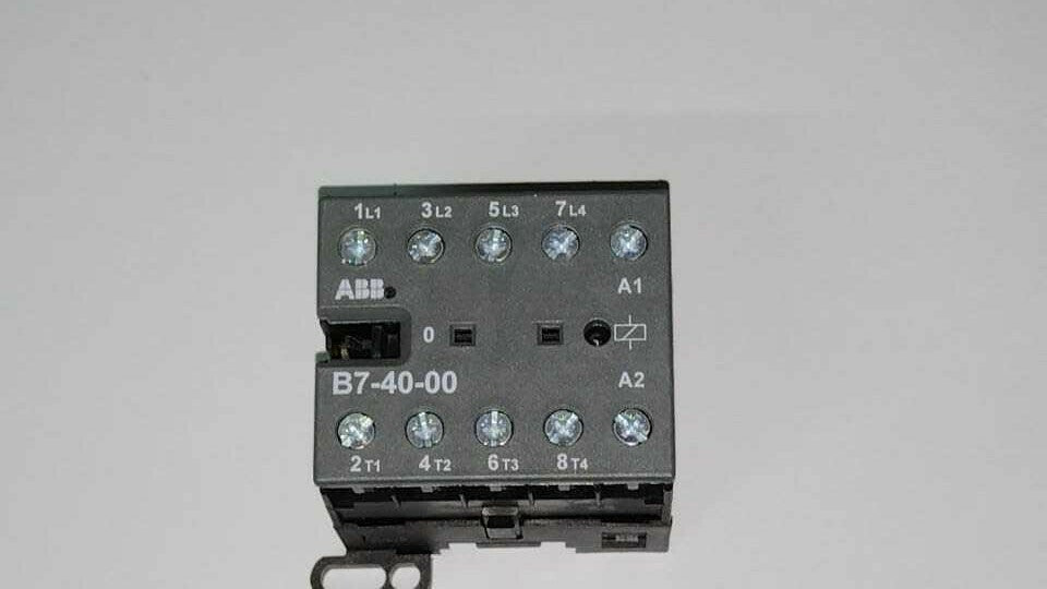 CONTATTORE ABB B7-40-00 1454004 ABB GB 14048.4 (B7-40-00) WY20299
