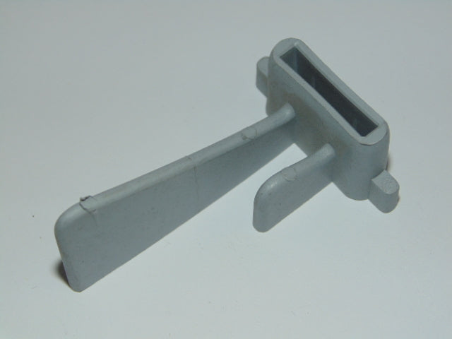 INCLINATORE BICCHIERI SINGOLO Adatto per cesti portabicchieri in plastica LVZ678