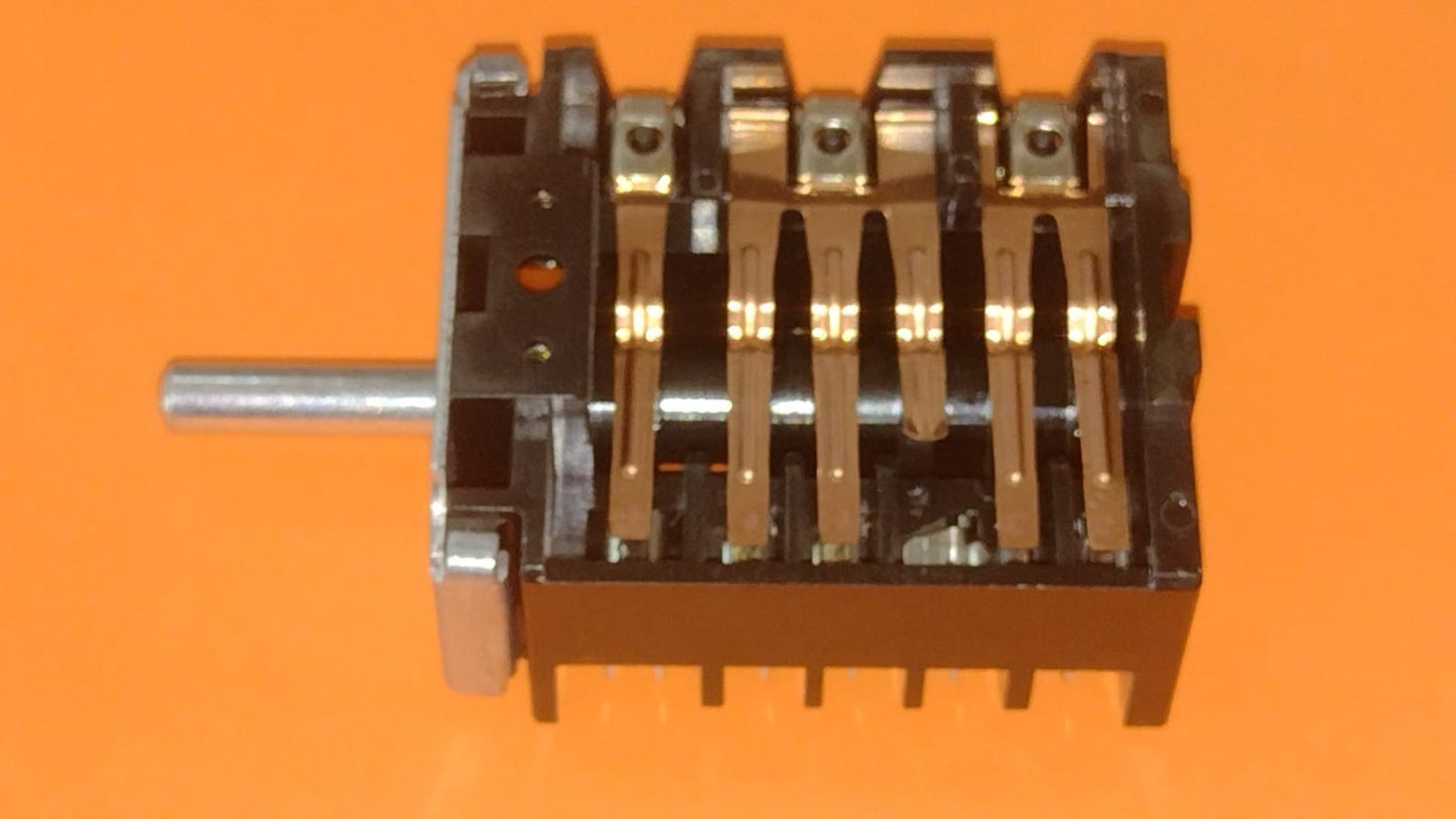 BEKO COMMUTATORE FORNO 263100005 C00882387 EGO 46.24966.505