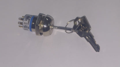 INTERRUTTORE A CHIAVE ESTRAIBILE 6 PIN