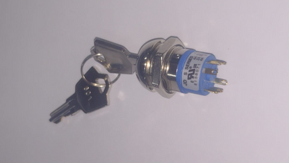 INTERRUTTORE A CHIAVE ESTRAIBILE 6 PIN