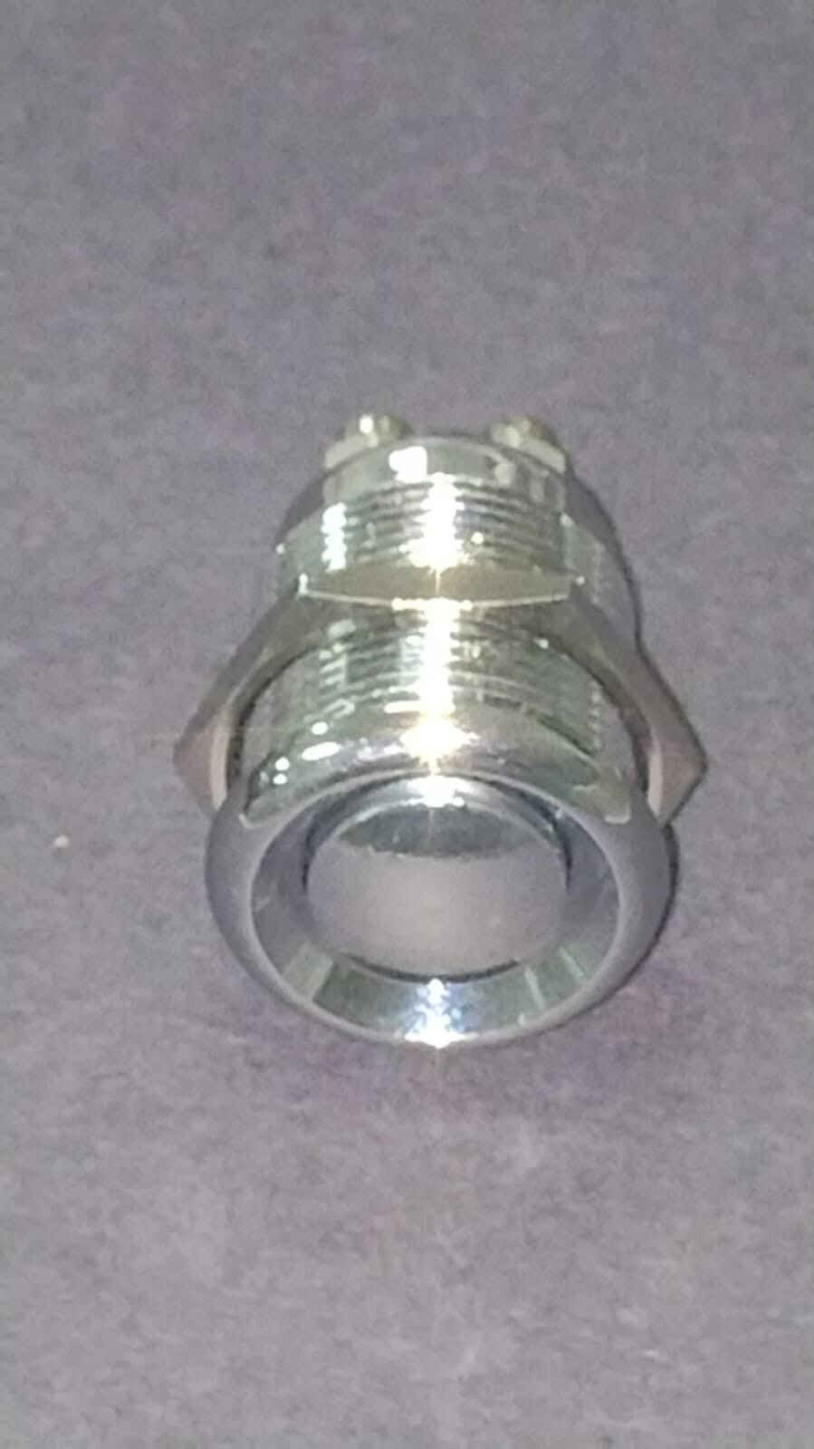 PULSANTE METALLICO ANTI VANDALO FILETTO Ø 19mm