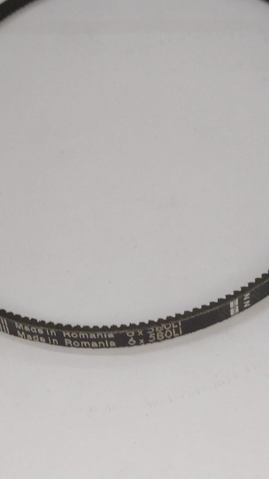 CINGHIA TRAPEZOIDALE F0 6 x580 mm Li spedita con Raccomandata Postale 9003521