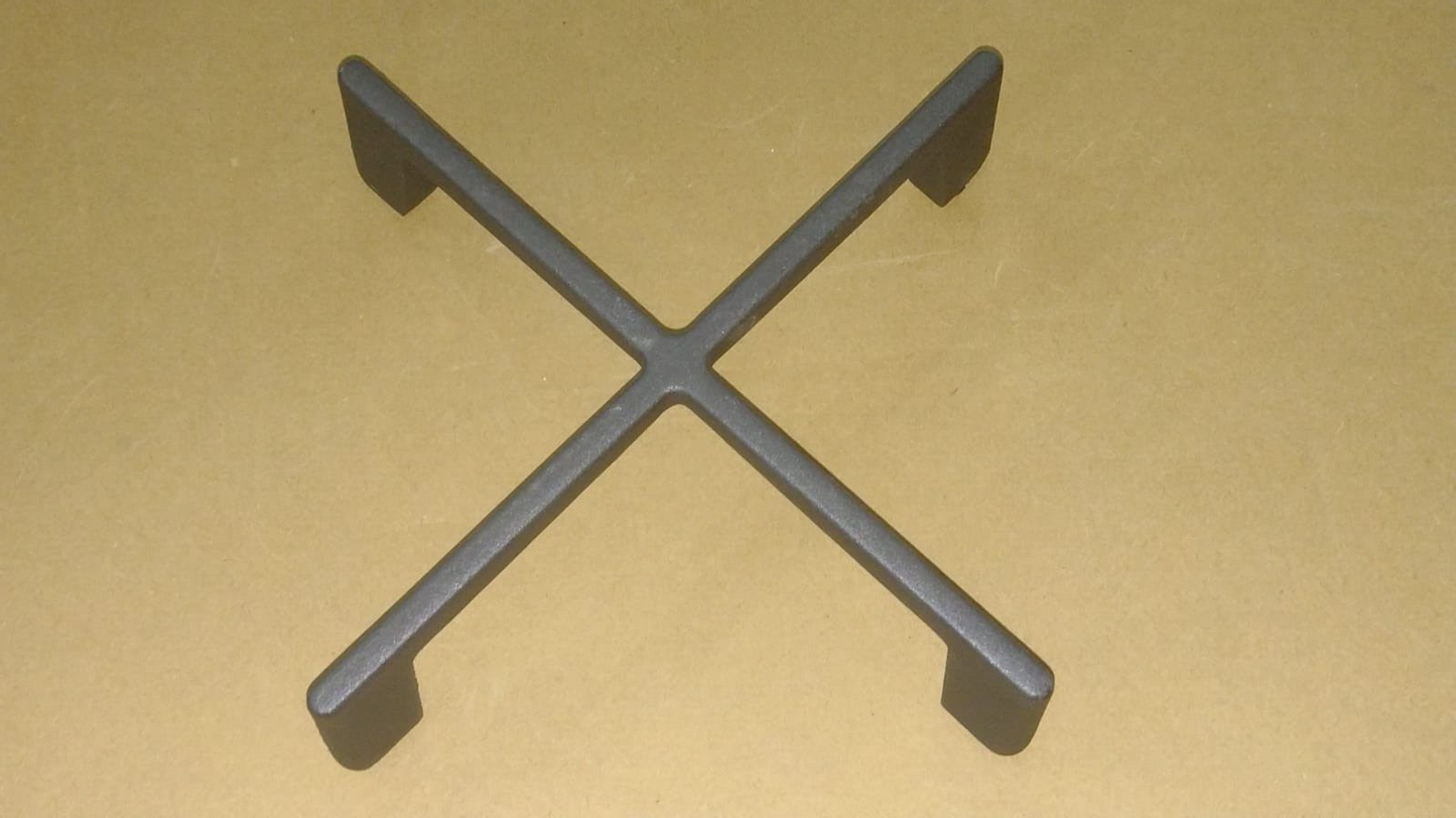FOSTER GRIGLIA IN GHISA 22,5x22,5cm BASE(superiore 22x22cm) ALTEZZA 5cm 9601729