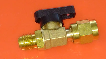 RIDUTTORE RUBINETTO R32 RACCORDO BOMBOLA VALVOLA 1/2" ACME SX GAS R32 EXIT 1/4SA