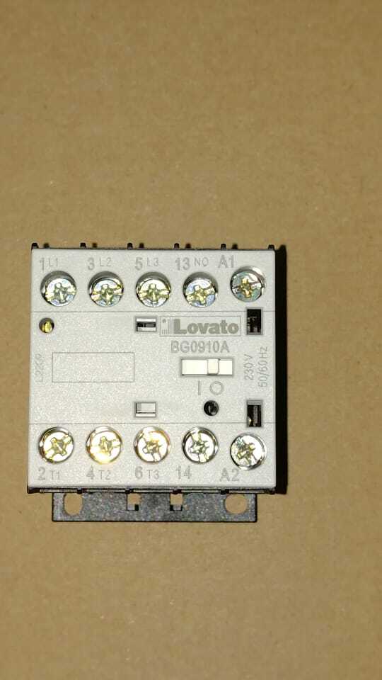 CONTATTORE LOVATO BG0910A 3446556 CONTATTORE TRIFASE AC3 9A 4KW (400V)