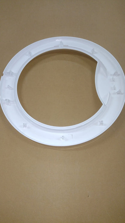 HAIER CORNICE FRONTALE OBLO' LAVATRICE HAIER HW100-1211N 0020203107AB 49126069