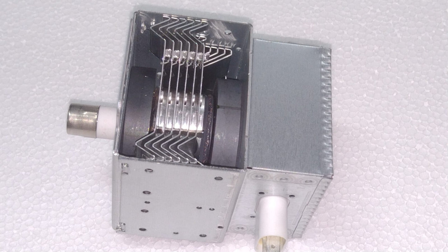 LG MAGNETRON LG 2B71732G 950W 4,5Kv 350ma ORIGINALE
