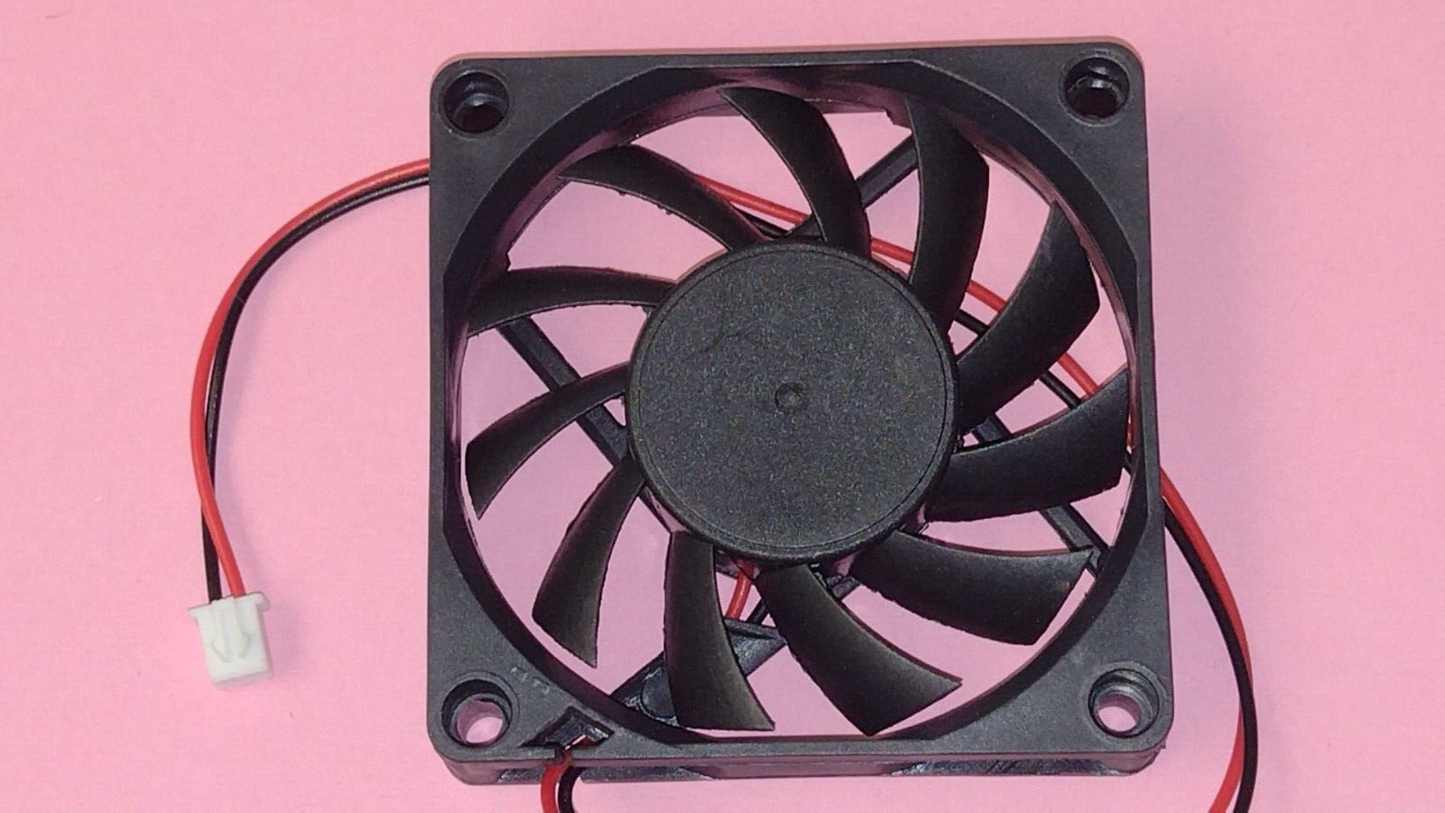 VENTOLA 24V DC 70x70x15mm 0,15A