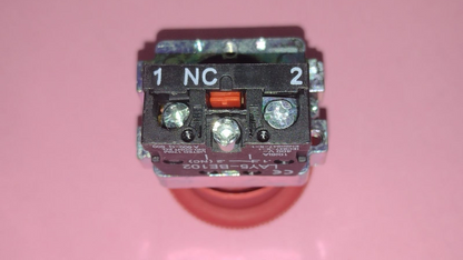 PULSANTE D'EMERGENZA A RILASCIO ROSSO Ø40mm