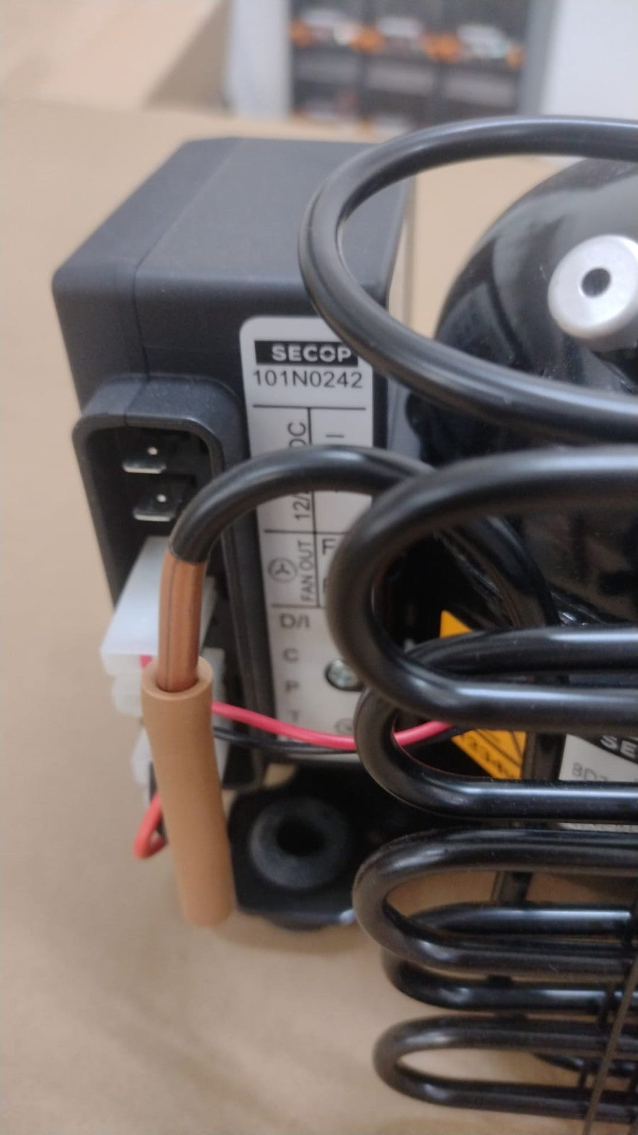 UNITÀ COMPRESSORE  DANFOSS BD35F VENTILATA