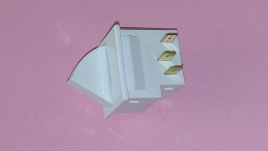 MICROINTERRUTTORE 250V 6A 5047714 EUREKA 4110.0006 macinadosatori EUREKA MYTHOS