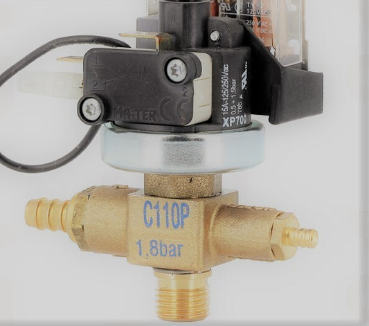 PRESSOSTATO XP700+C110P 0,5-1,5 BAR G1/4 110VAC + VALVOLA SICUREZZA 1,8 BAR