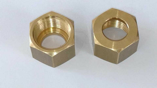 DADO in OTTONE FILETTO 1/2" FORO Diametro 14mm 1pz