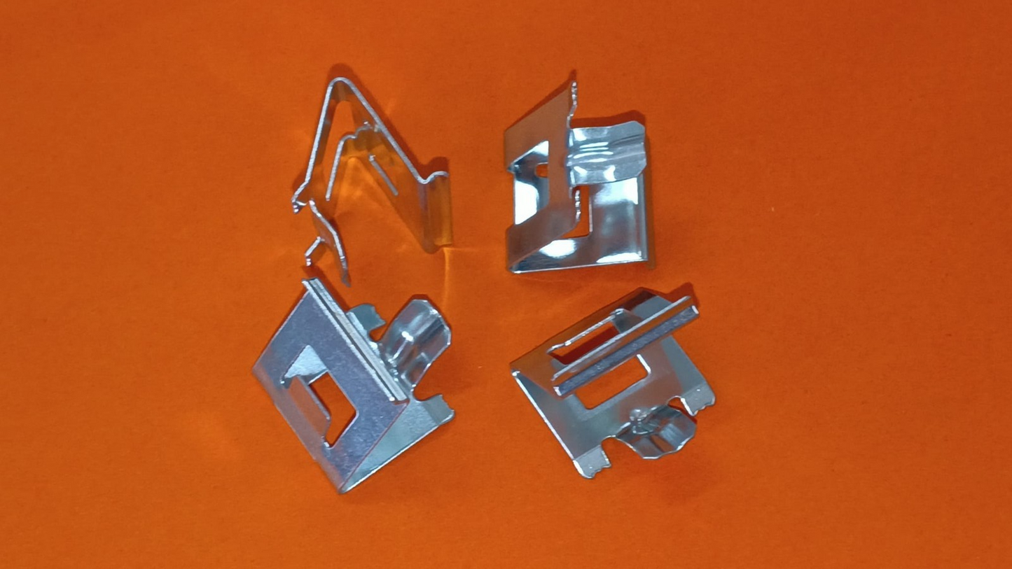WHIRLPOOL 488000983156 KIT GANCI FISSAGGIO PIANO I100