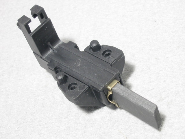 Ricambi 1: SPAZZOLE CARBONCINI carboncini.jpg