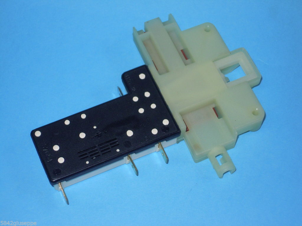 Ricambi 1: ELETTROSERRATURA LAVATRICE PHILCO ARISTON 052797 3 CONTATTI elettroserratura_lavatrice_philco_ariston_4_contatti.jpg