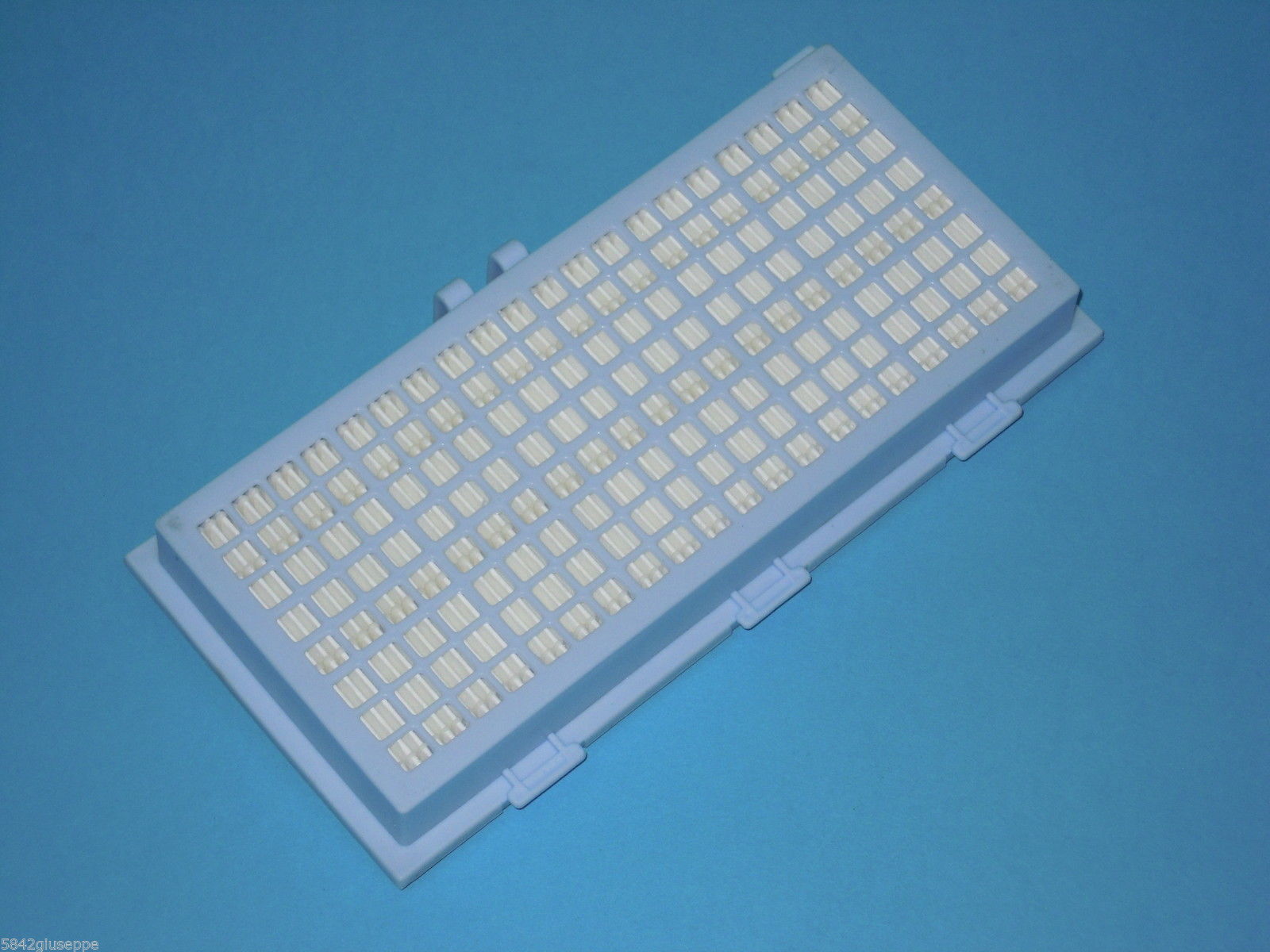 Ricambi 24: FILTRO HEPA+CARBONI ATTIVI ASPIRAPOLVERE MIELE S300I S748 filtro_hepa+carboni_attivi_aspirapolvere_miele_s300i_s748.jpg
