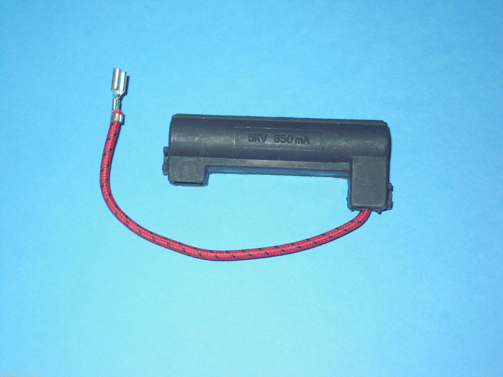Ricambi 7: FUSIBILE ALTA TENSIONE 5KV 650ma PER FORNI A MICROONDE fusibile_alta_tensione_5kv_650ma_per_forni_a_microonde.jpg