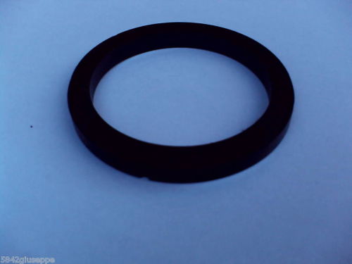 Ricambi 7: GUARNIZIONE SOTTOCOPPA MACCHINE DA CAFFE CIMBALI 8x57x71mm guarnizione_gs28.jpg