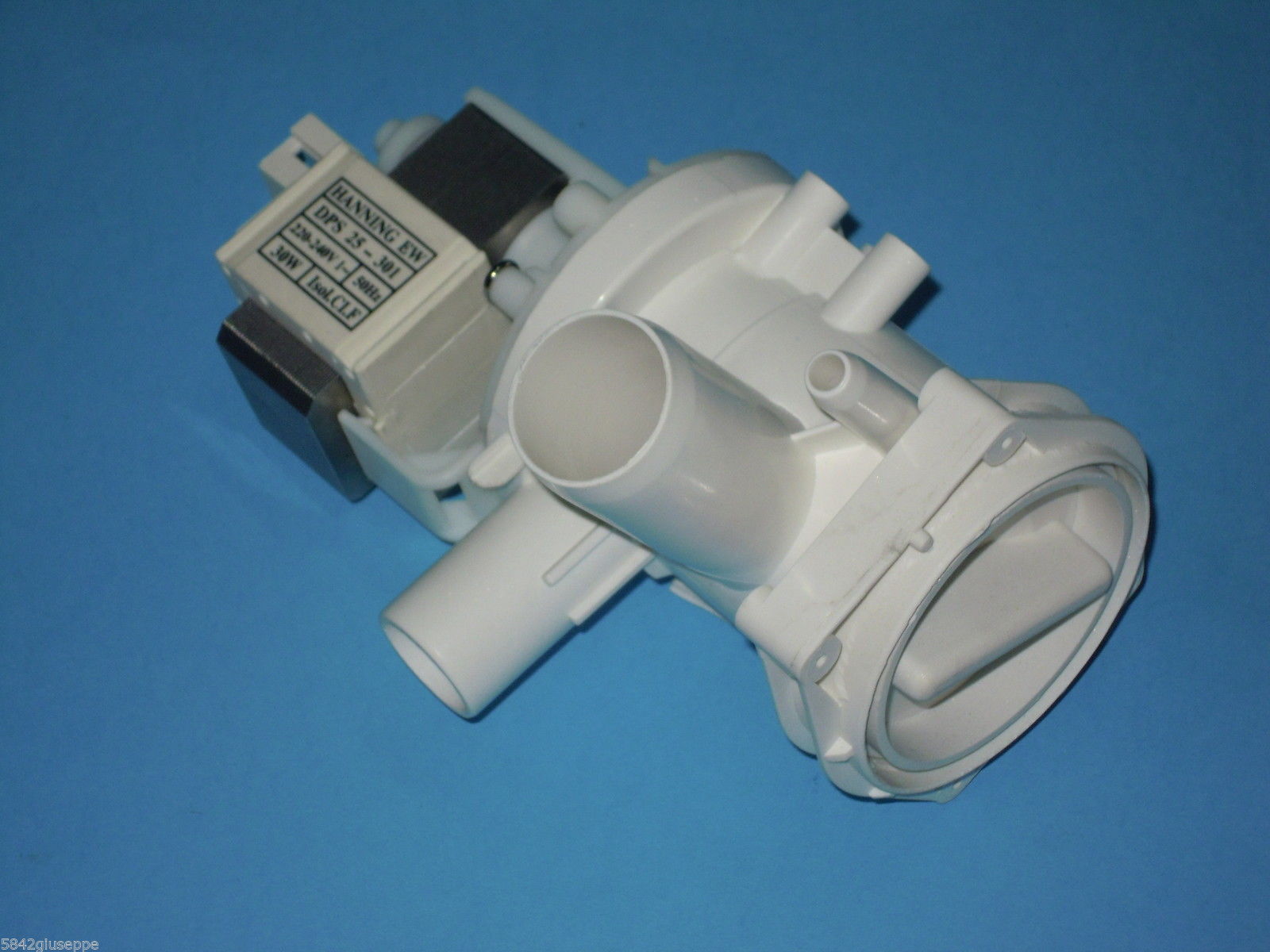 Ricambi 1: POMPA BOSCH SIEMENS HANNING EW 30W 220-240V 50HZ POMPA HANNING pompa_bosch_siemens_hanning_ew_30w_220-240v_50hz_pompa_hanning.jpg