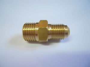 Ricambi 19: RACCORDO PER POMPE DI VUOTO 1/4 SAE X 1/4NPT raccordo_pompa_vuoto.jpg