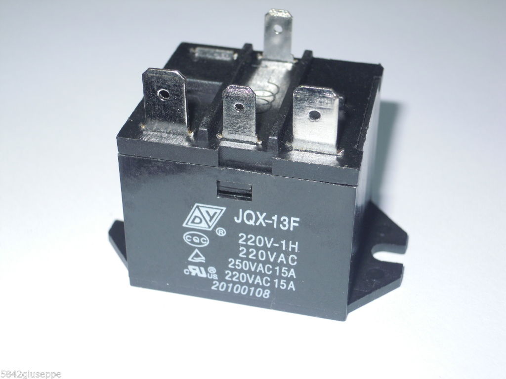 Ricambi 7: RELE' MICROONDE RELE' FORNO A MICROONDE 220VAC 15A rele__microonde_rele__forno_a_microonde_220vac_15a.jpg