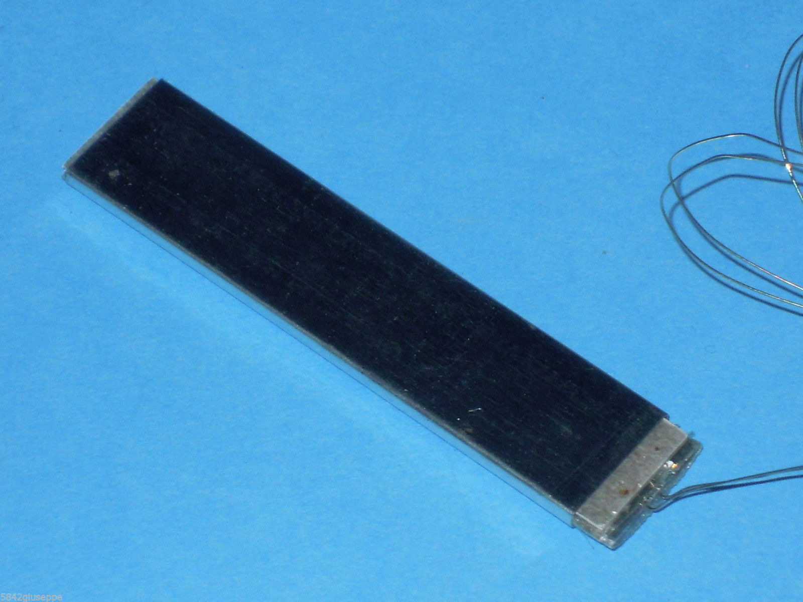 Ricambi 32: RESISTENZA 100W 220V 13mm x 60mm resistenza_100w_220v_13mm_x_60mm.jpg