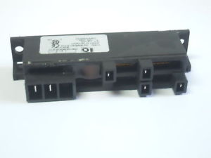 Ricambi 6: SCINTILLATORE GENERATORE 4 USCITE 1,5 Vdc SCALDABAGNO scintillatore_generatore_4_uscite_15_vdc_scaldabagno.jpg