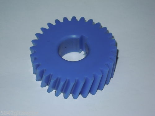 Ricambi 7: INGRANAGGIO AFFETTATRICE BERKEL NYLON Z28 17x19x54mm 28 DENTINI z28.JPG